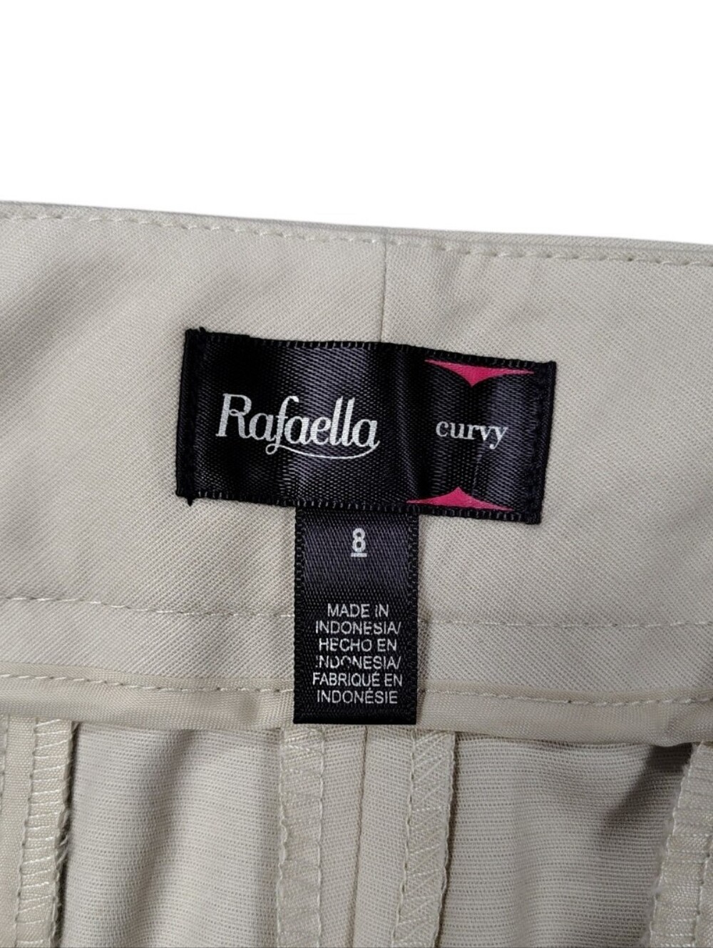 NWT Rafaella Capris - Picture 3 of 6